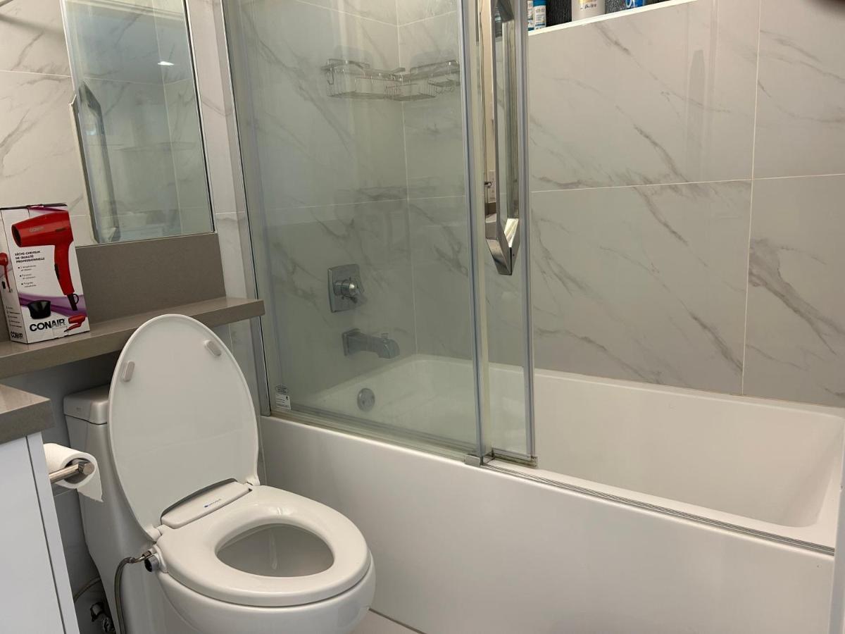 Milano Luxury Suites Vancouver Dış mekan fotoğraf